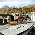 شقة Swissme - 100qm - Balkon - 2 Baeder - Parkplatz - Fussbodenheizung