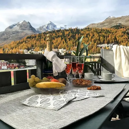 Апартаменты Swissme - 100qm - Oev Inklusive - 2 Baeder - Parkplatz - Balkon