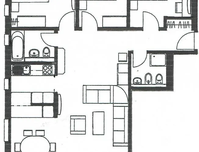 Lägenhet Swissme - 100qm - Balkon - 2 Baeder - Parkplatz - Fussbodenheizung St. Moritz